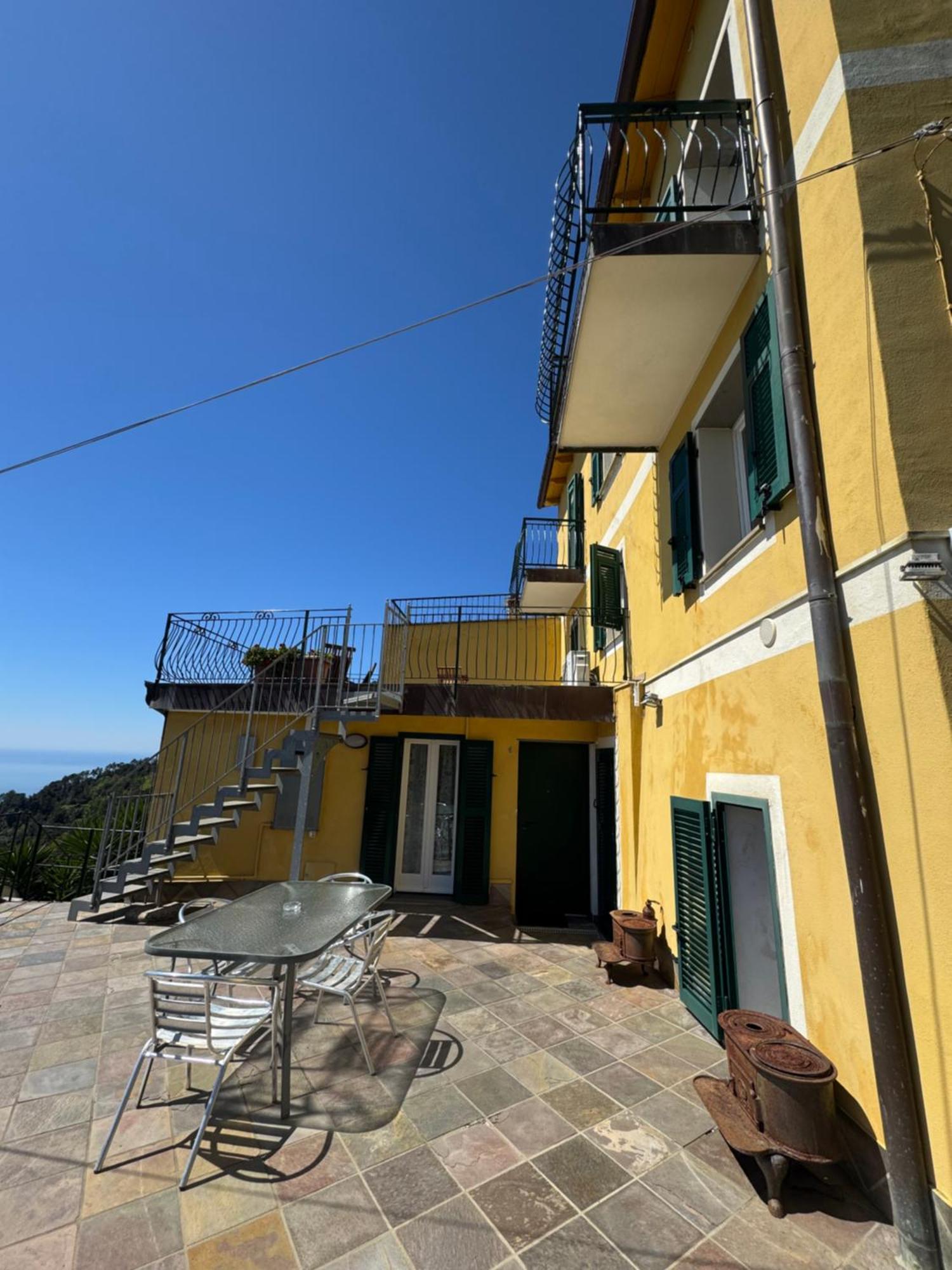 Affittacamere PZeta Vernazza Esterno foto