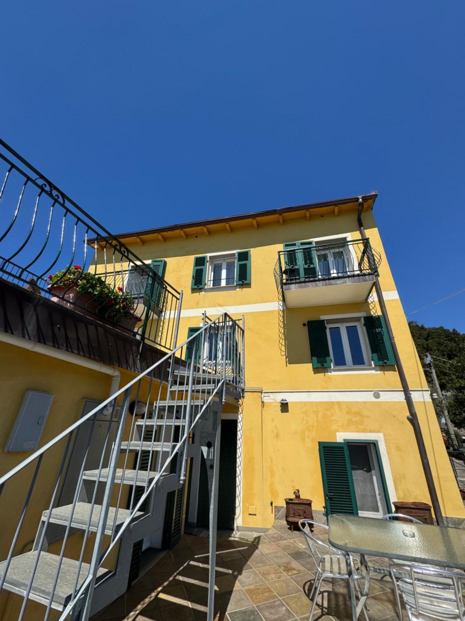Affittacamere PZeta Vernazza Esterno foto